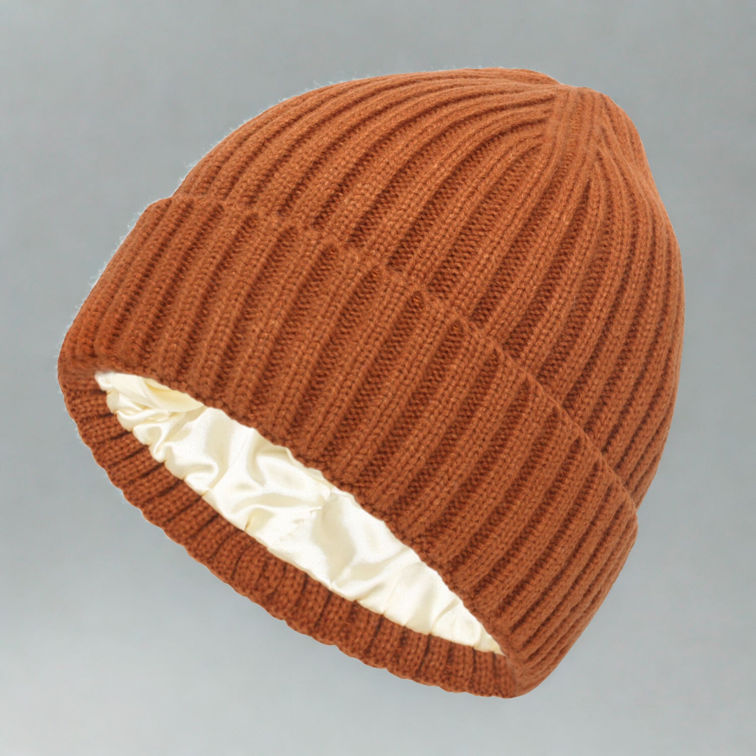 Satin-Lined Beanie – No Frizz, No Breakage & Warm